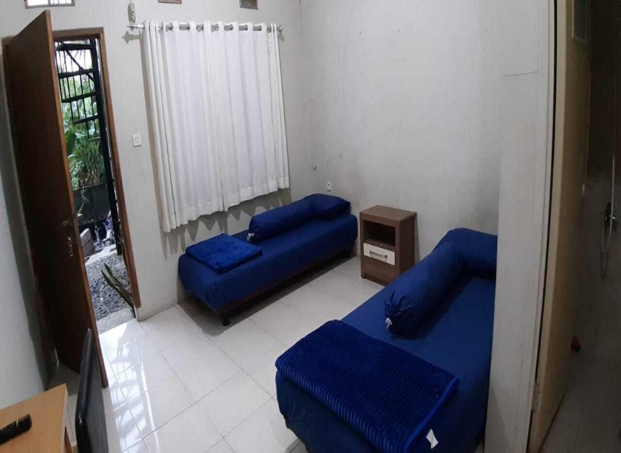 Nabila Syar'I Guest House Padalarang Exterior photo